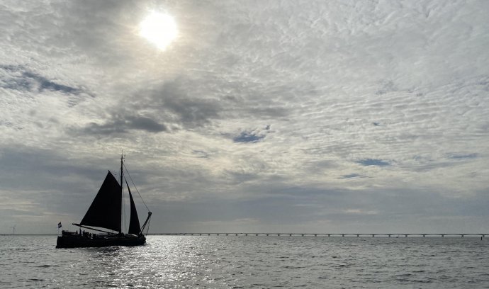Wachten voor de Zeelandbrug.