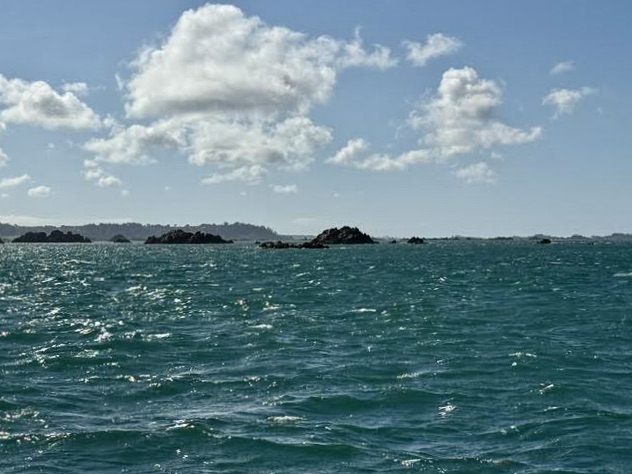 De woelige en rotsachtige  baai van Paimpol, gisteren.
