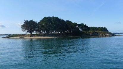 Het eerst eilandje waar we ooit voor anker gingen in de Golf van Morbihan